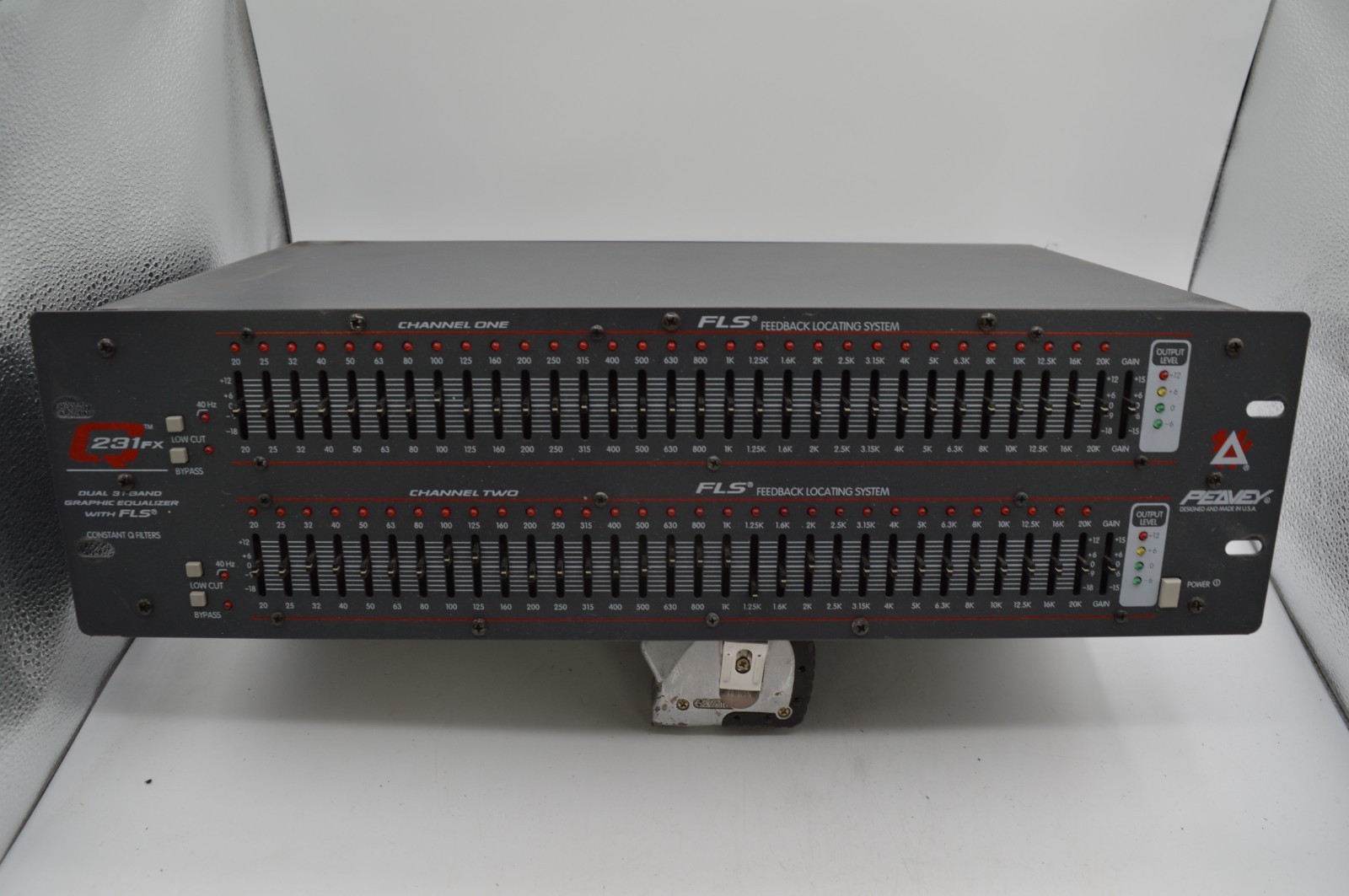 Peavey Q231FX Dual 31-Band Graphic Equalizer 3950