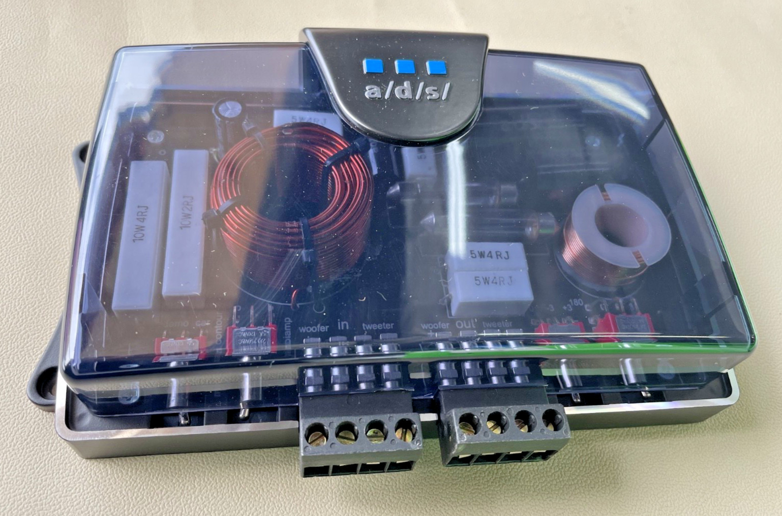 Old School A/D/S 346CS Crossover Pair, Display Unit