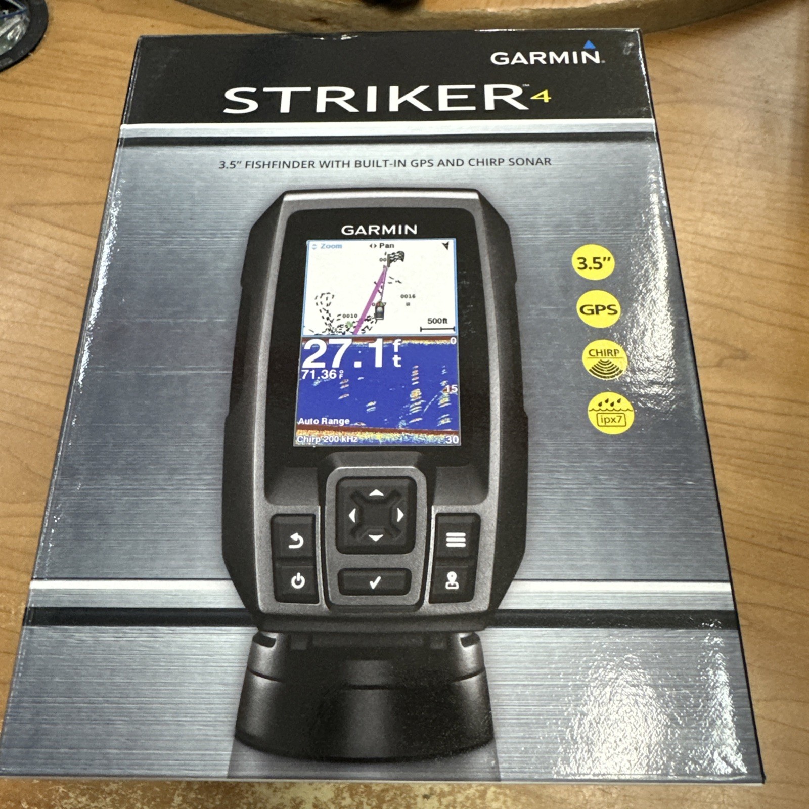 Garmin 010-01550-00Striker 4 with Transducer 3.5" GPS Fishfinder with Chirp NEW