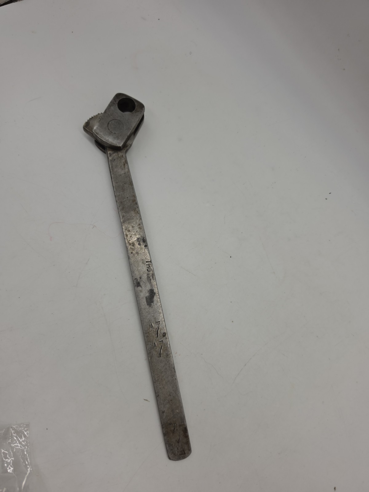 Handled Automotive Engine Stud Extractor Vintage Tool Unbranded