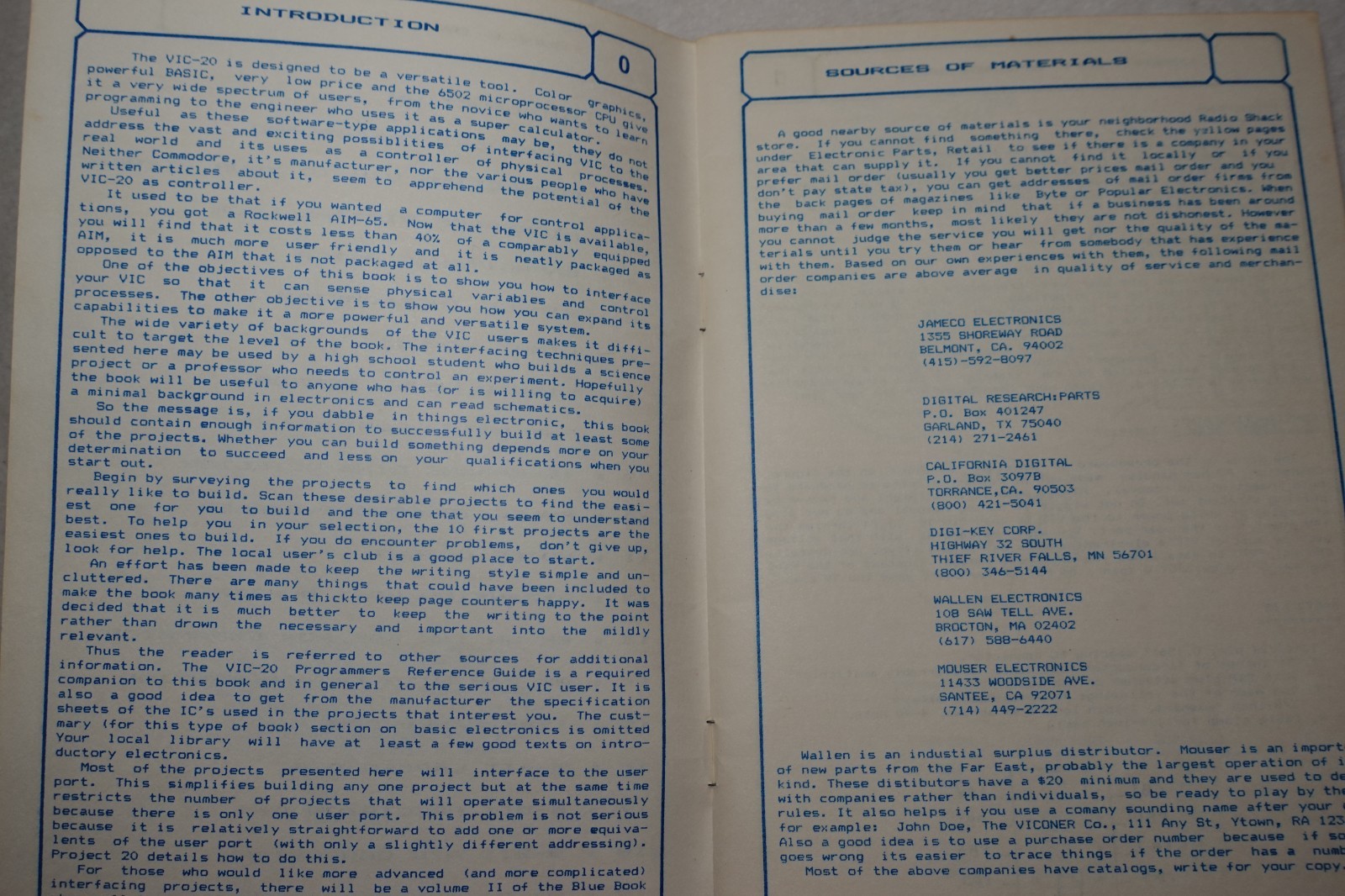 VIC-20 Interfacing Blue Book Commodore V.J. Georgiou 1982 Paperback Book