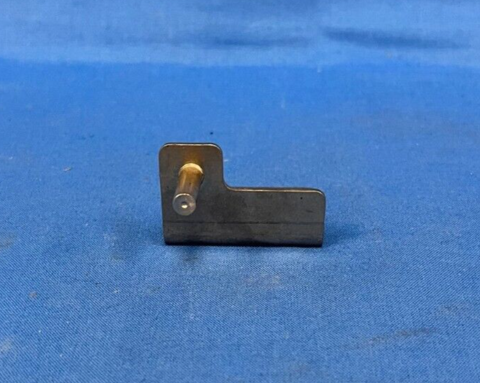 NEW Henny Penny Stud Assembly-Bottom Hinge-L.H. 92340