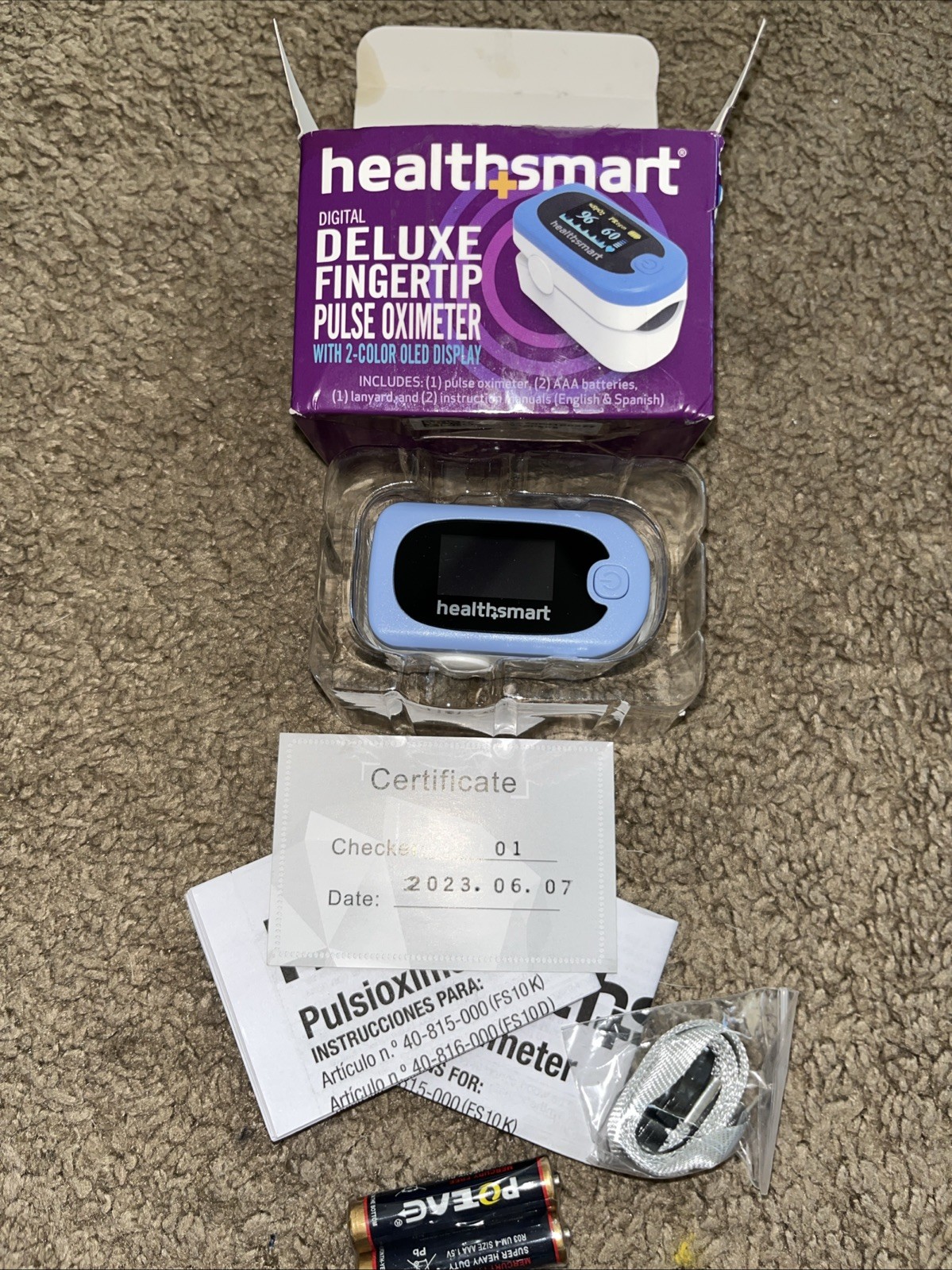 HealthSmart Pulse Oximeter That Displays Blood Oxygen Content and Pulse Rate