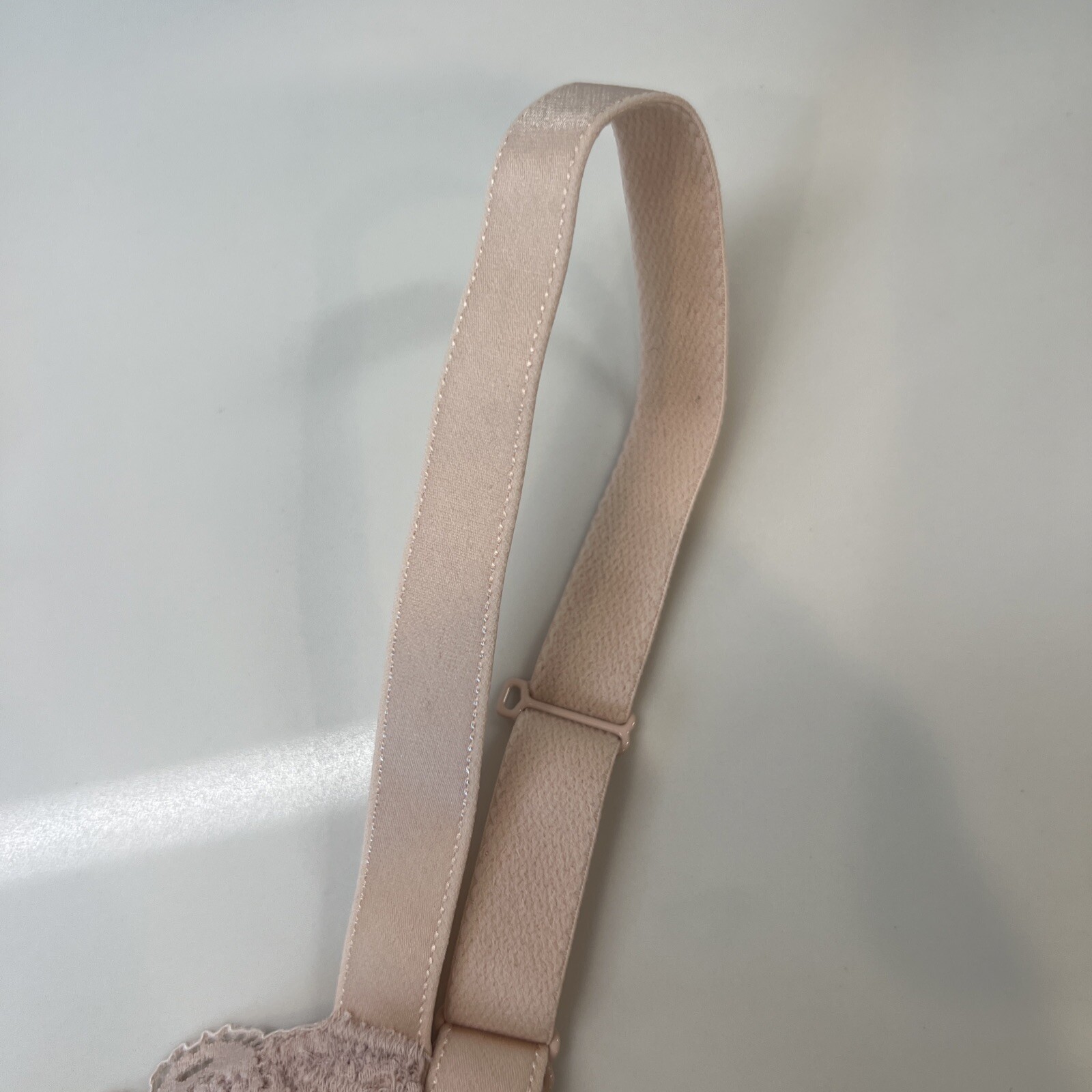 Wacoal Bra 36D Vivid Encounter Lace Unlined Underwire 855295 J-Hook Convertible