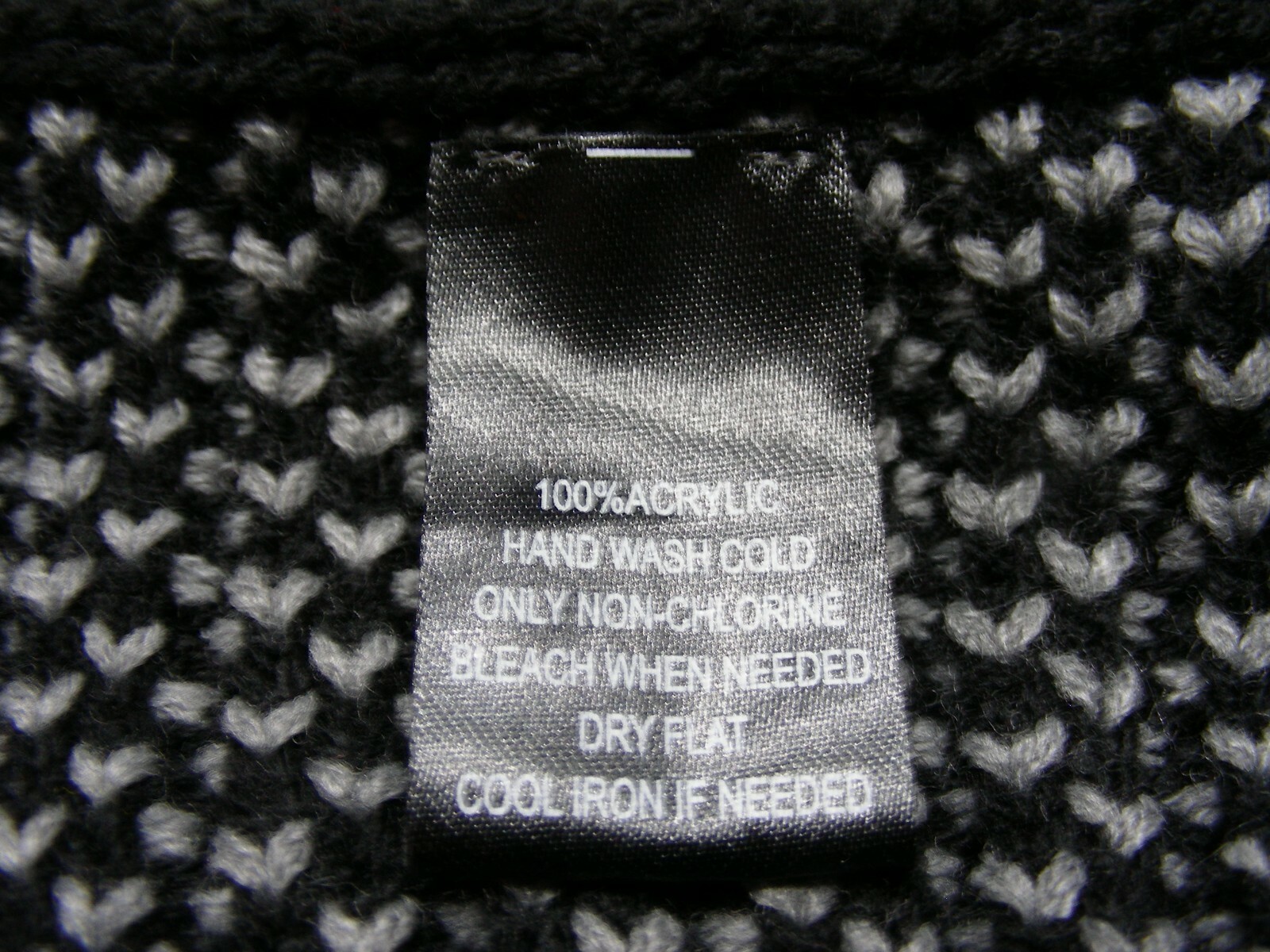 Black & Gray - Acrylic - 11"x30" Infinity Scarf!