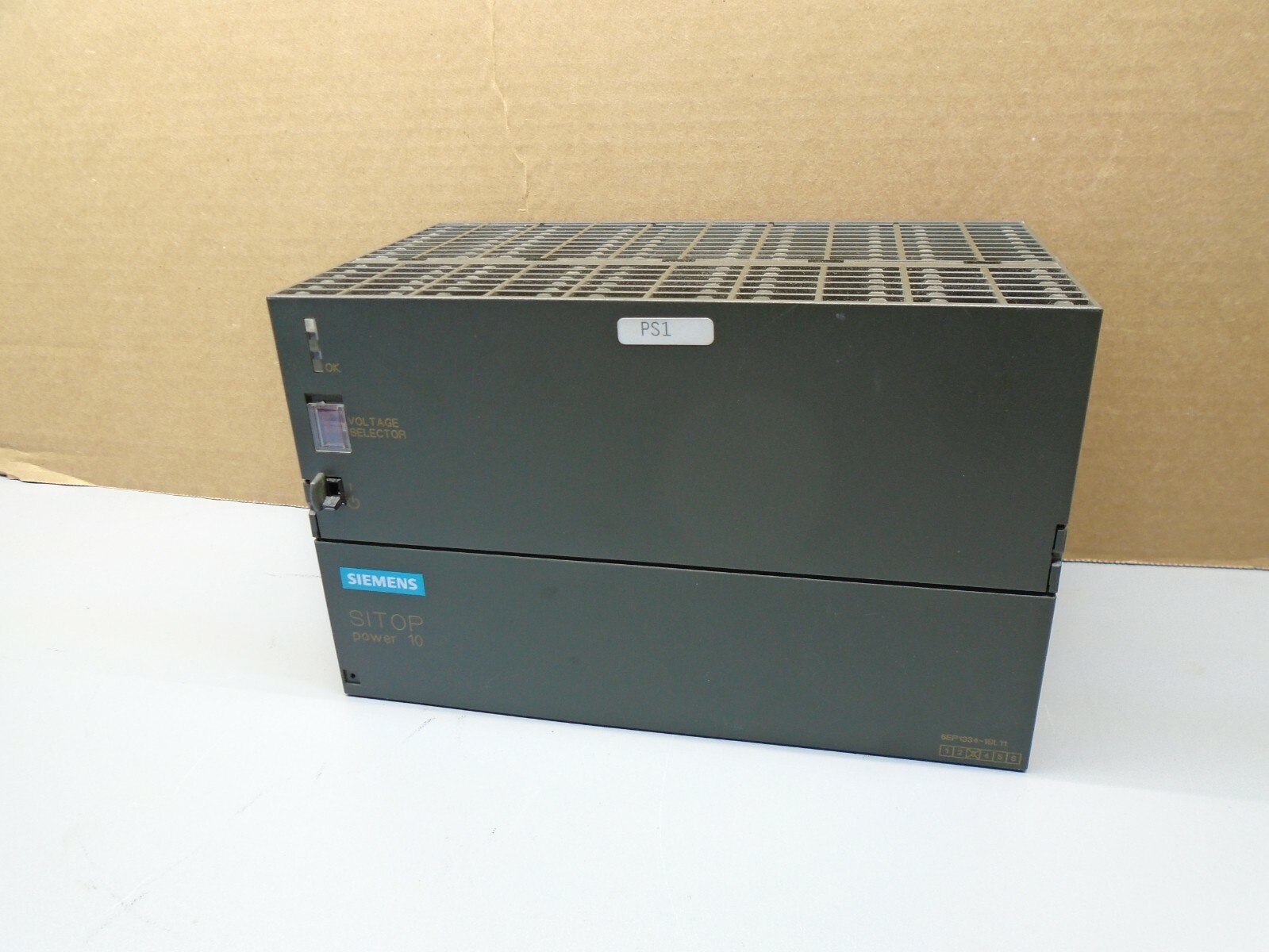 6EP1-334-1SL11 Siemens  Power Supply 6EP13341SL11   W33