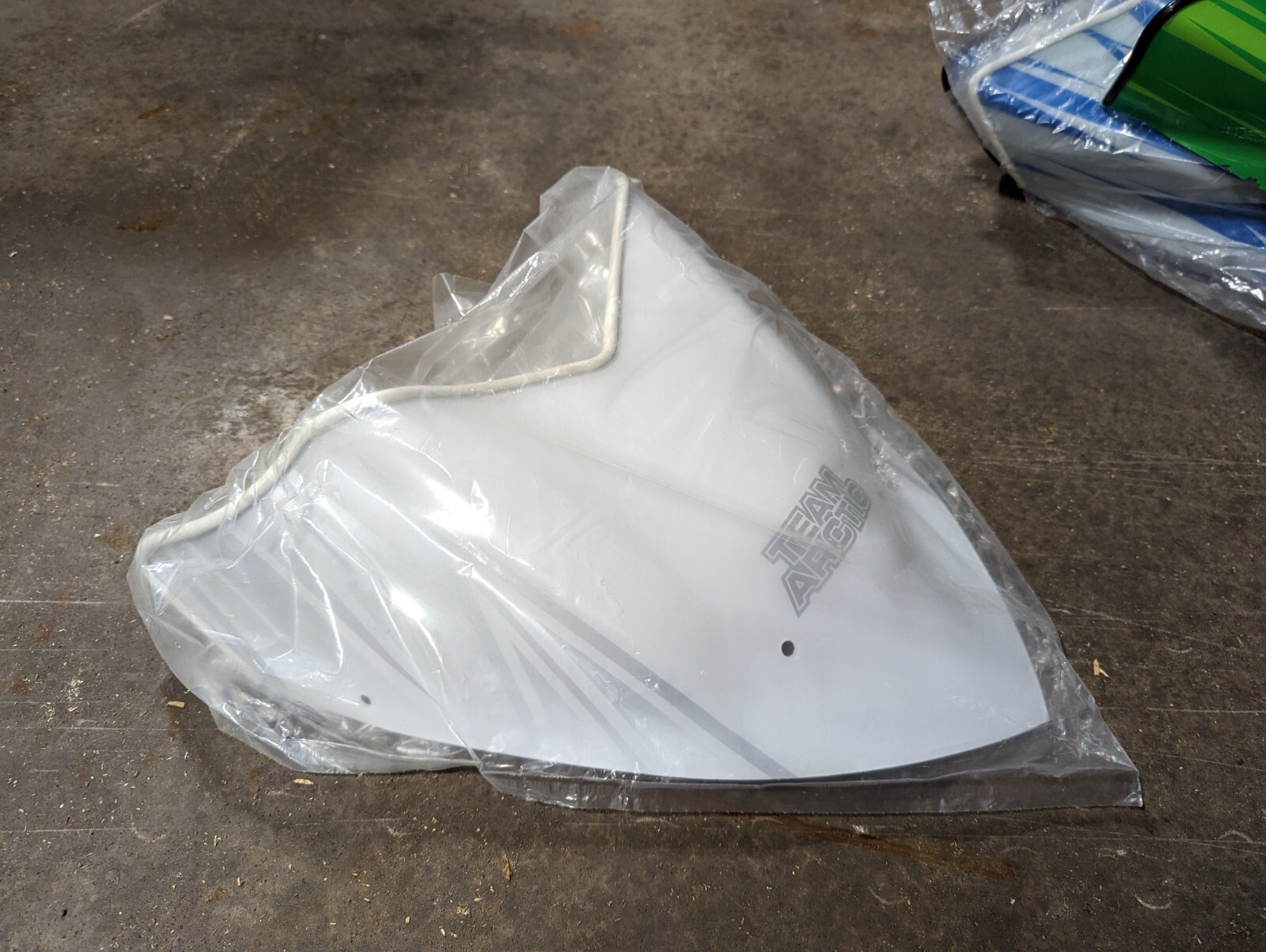 17 18 19 20 21 22 Arctic Cat Yamaha Low Windshield 6 inch Height white NEW