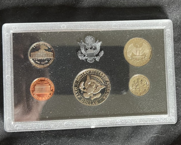 1983 & 1985 US mint proof set