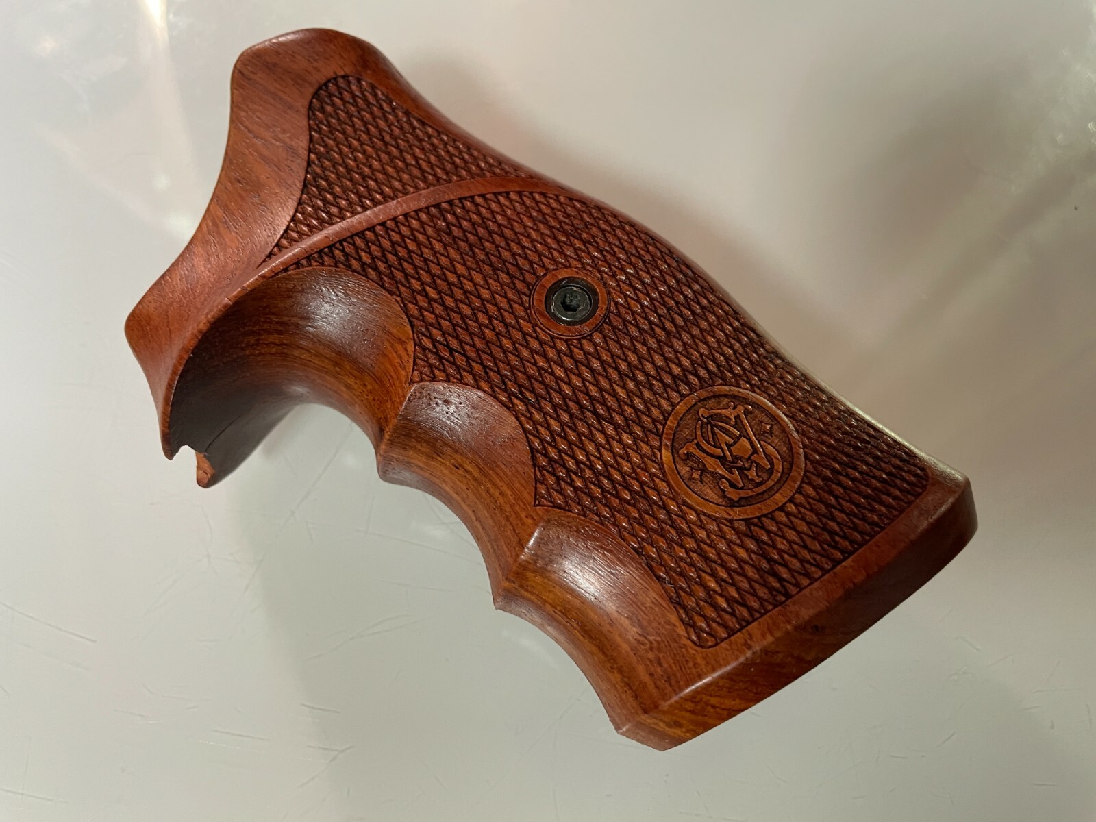 New! Hardwood Target Grips For S&W N frame Round Butt Closed Back Strap #round