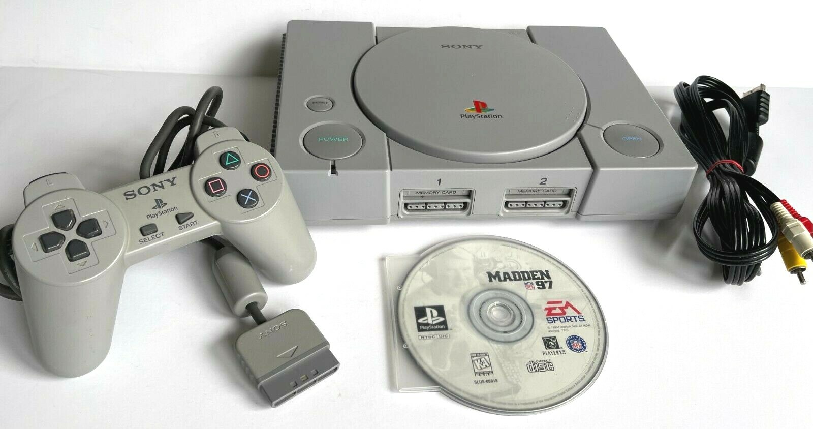 SONY PLAYSTATION 1 CONSOLE SCPH-7501 WITH PS1 CONTROLLER, MEMORY CARD AND GAME