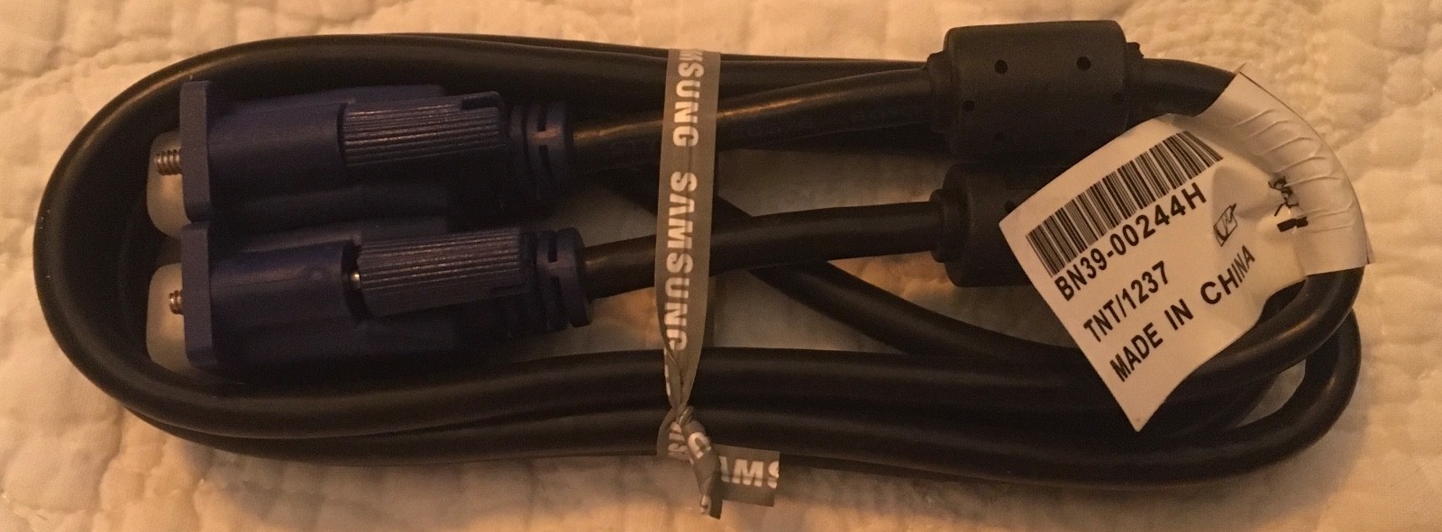 NEW OEM SAMSUNG 5FT HD15 MALE-TO-MALE VGA SVGA D-SUB VIDEO CABLE BN39-00244H