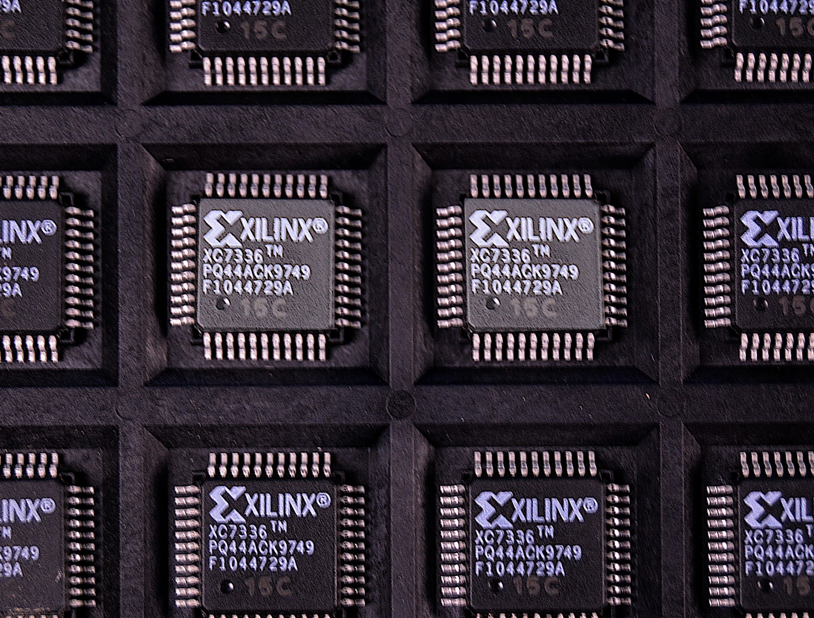 2 (Two) Xilinx XC7336 PQ44ACK9749 44-Pin EPLDs 170MHz & PCI Compatible