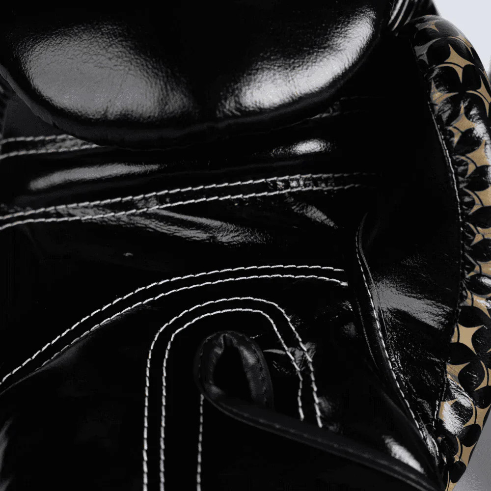 NYT Star Boxing Gloves Black/Sand