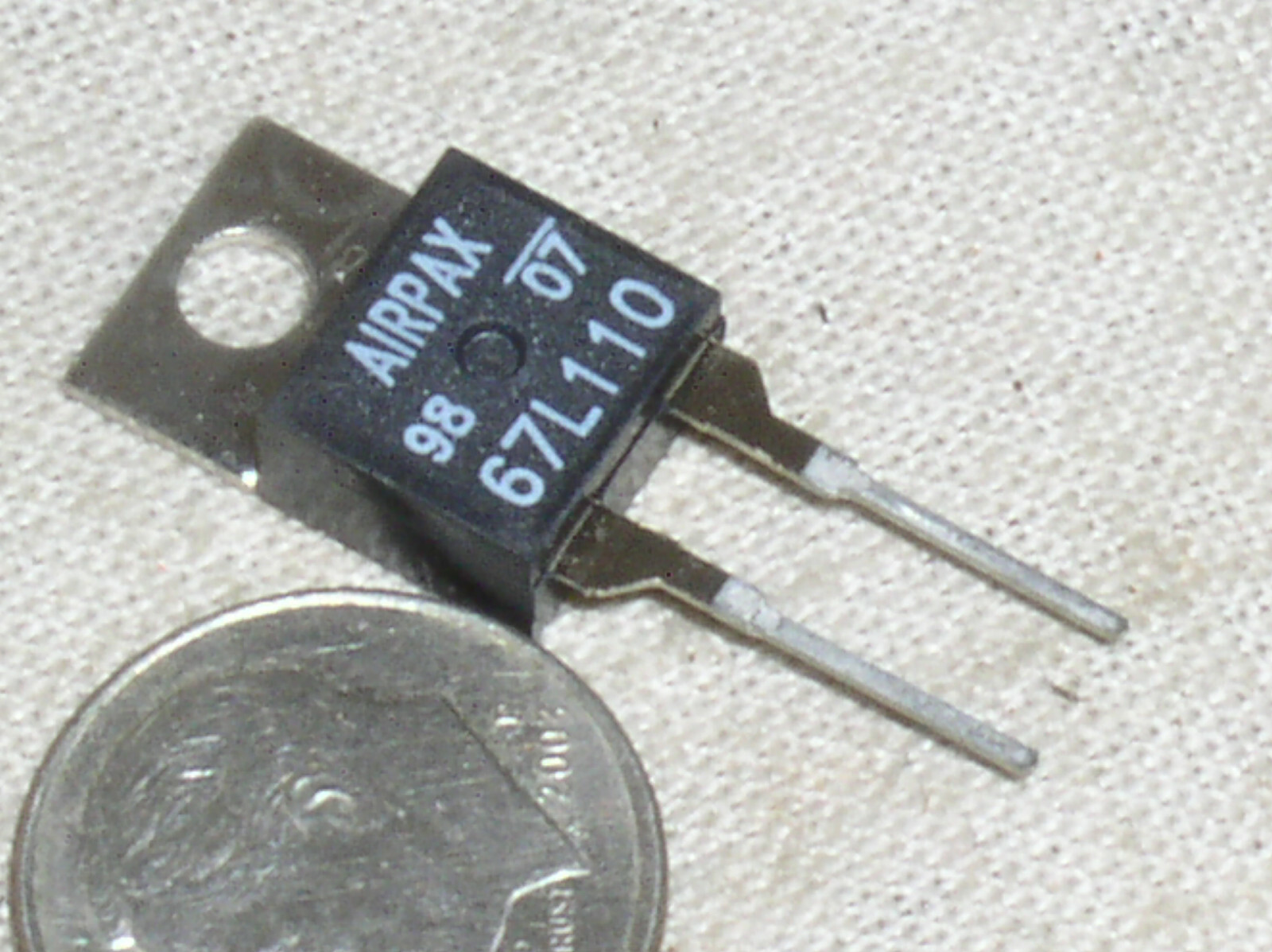 AIRPAX 67L110 .5 AMP BI-METAL THERMOSTAT THERMAL SWITCH  OPENS W/RISE 230*F 110C