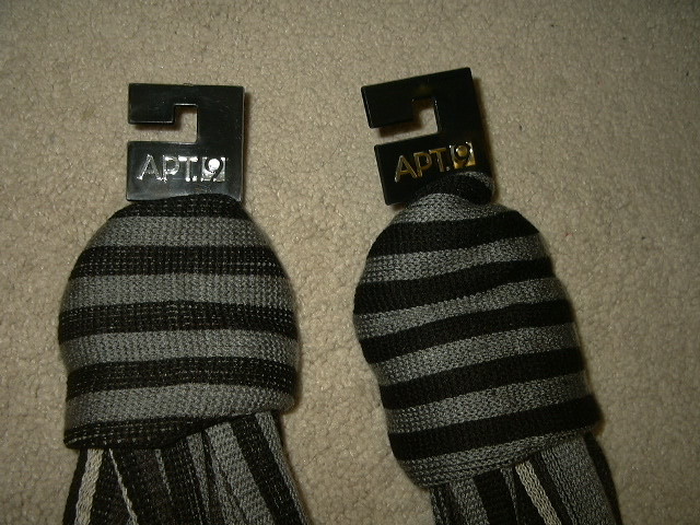 2 new Apt. 9 Mens Striped Raschel neck Scarves scarf Womens men women black grey