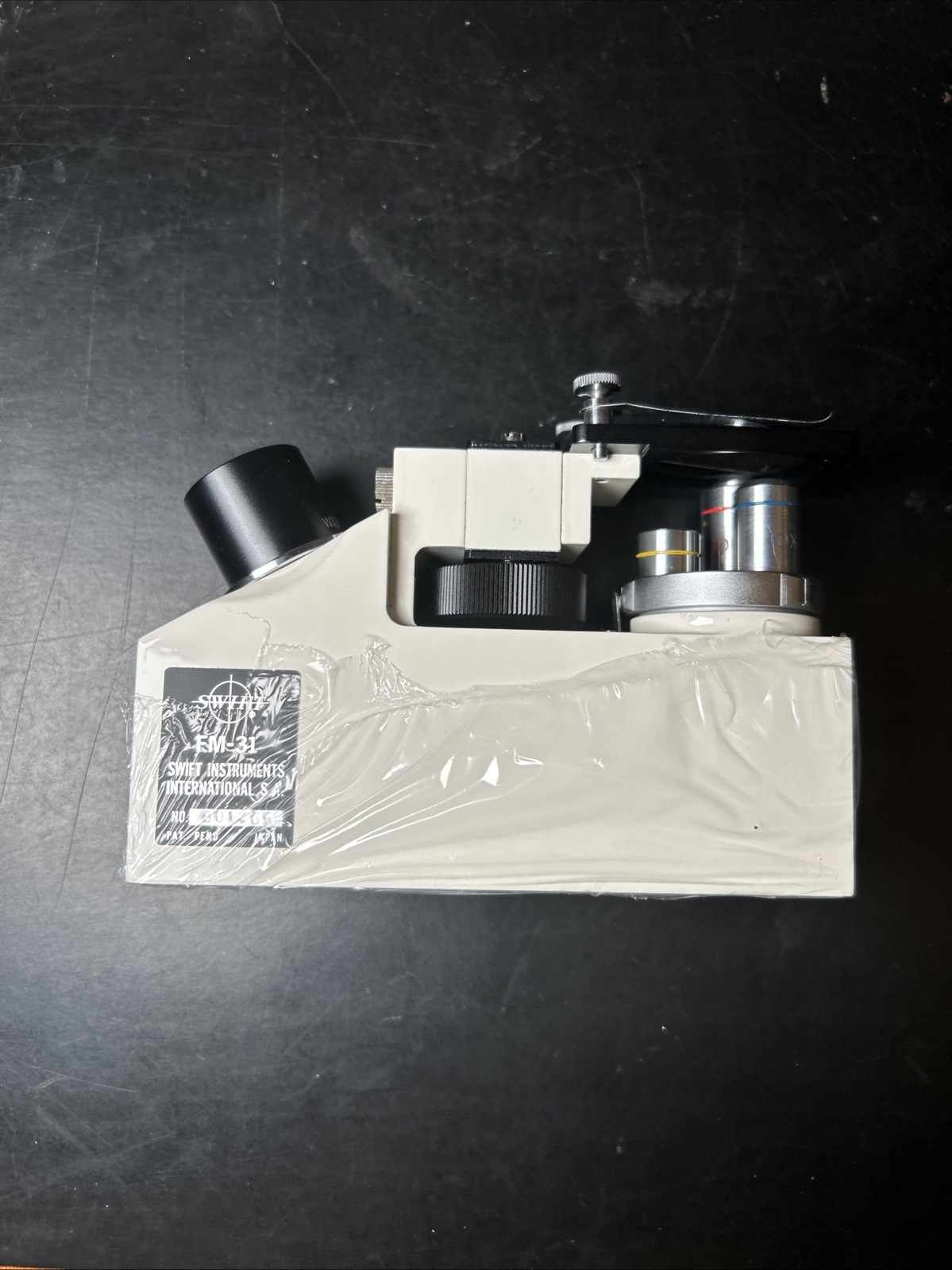 Swift FM-31 Field-Master Microscope
