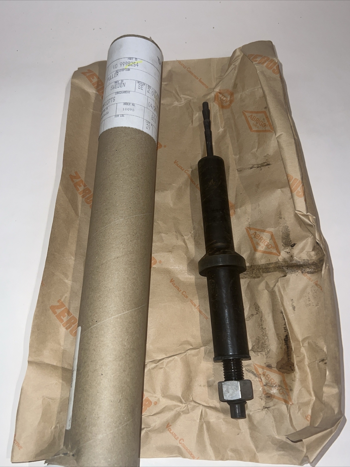 Volvo 9998254 Puller Made In Sweden, New & Free Shipping