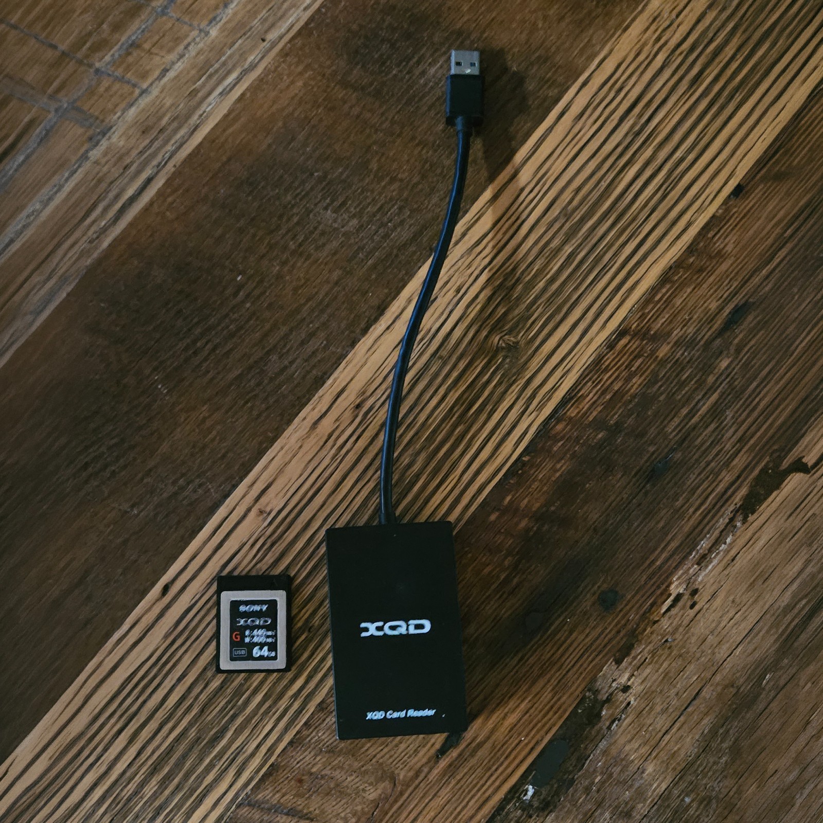 Sony XQD Card Reader Plus Sony XQD 64 GB Memory Card