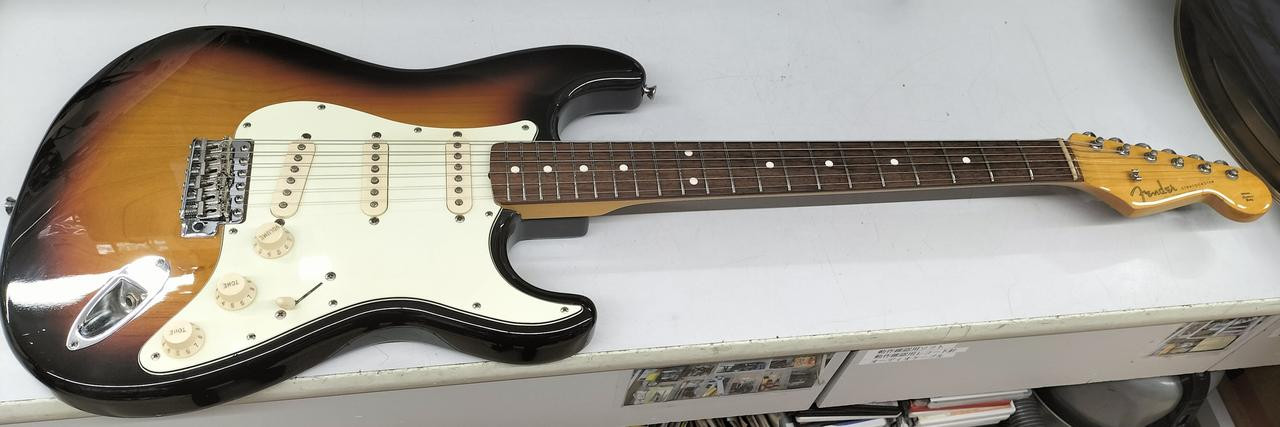 FENDER JAPAN / ST-62 3TS (no250212)