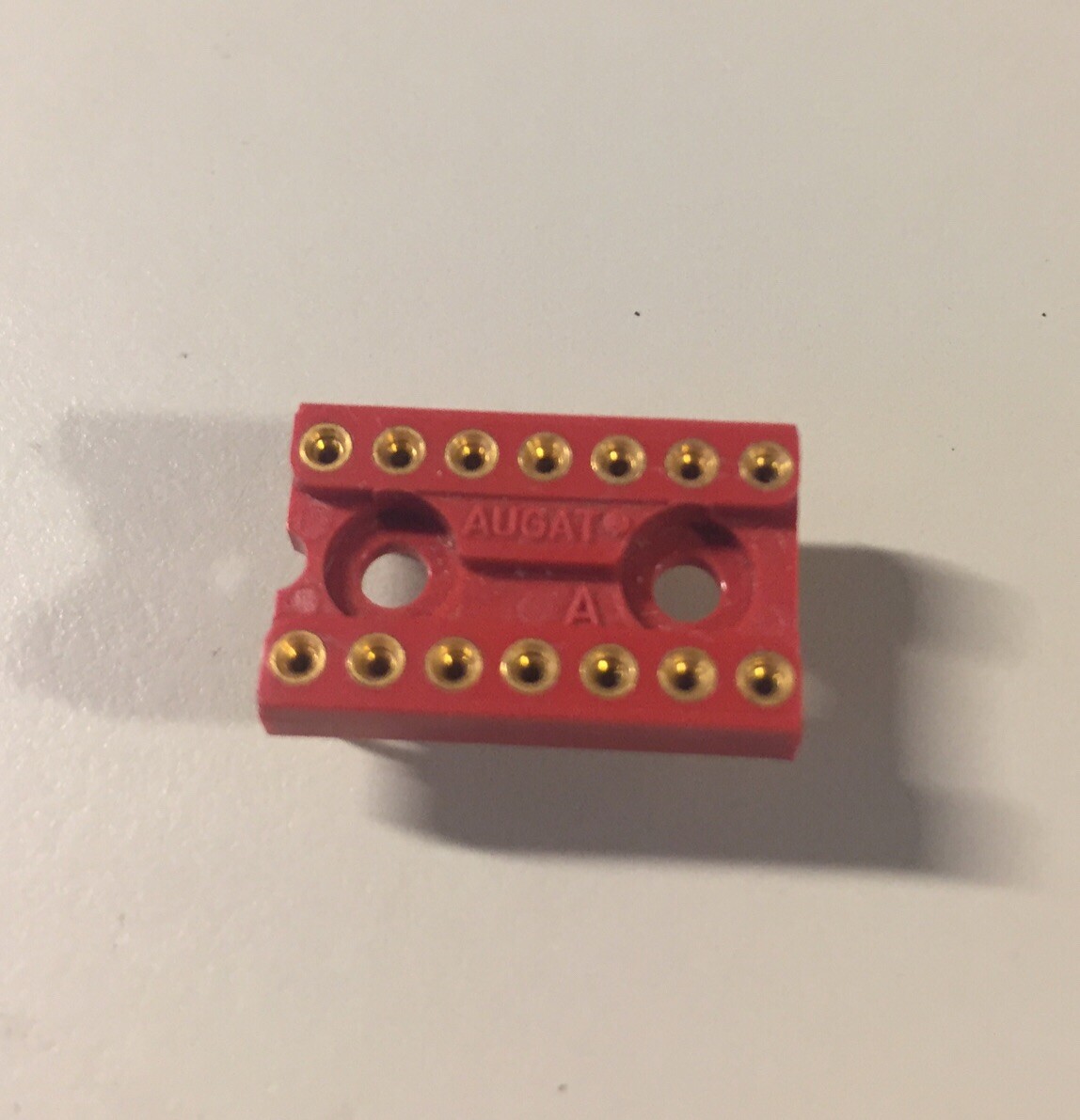 Vintage AUGAT GOLD 14 PIN DIL IC Red Socket Lot of 6