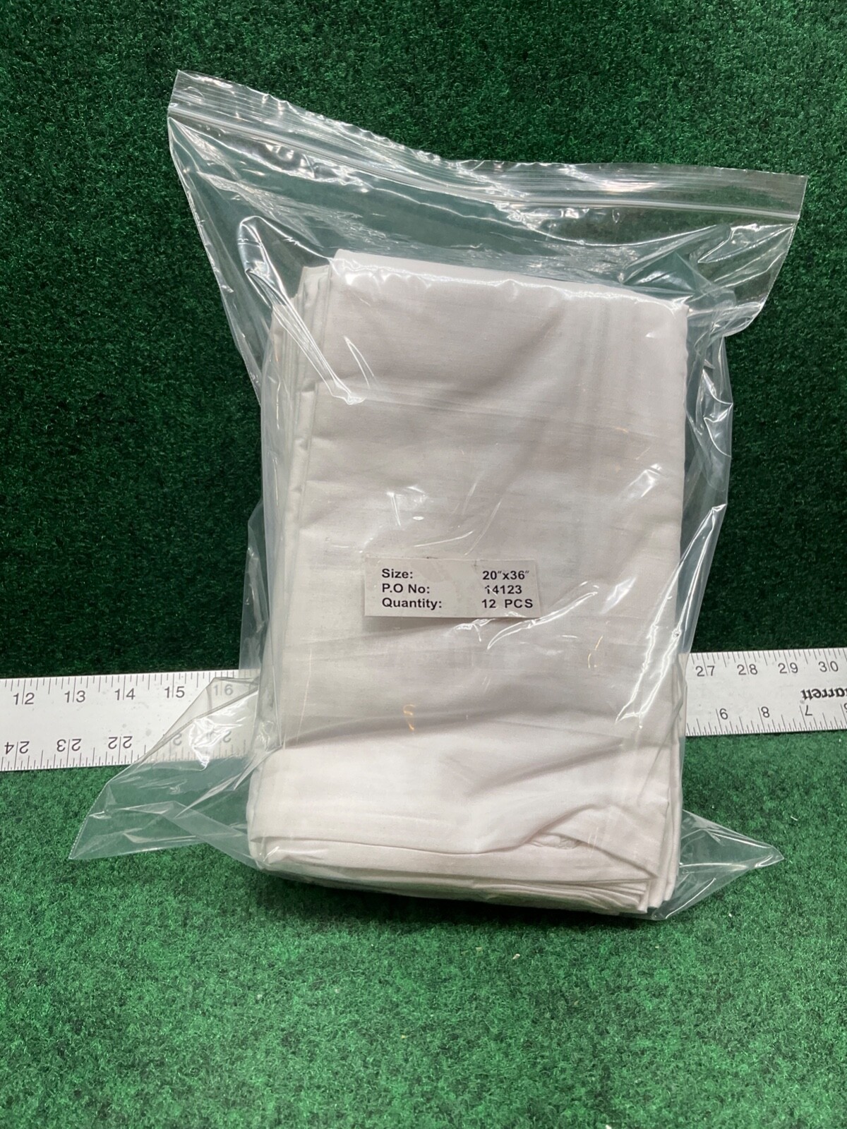 Pillow Protector with Zipper 20" x 36" White 11 Pack