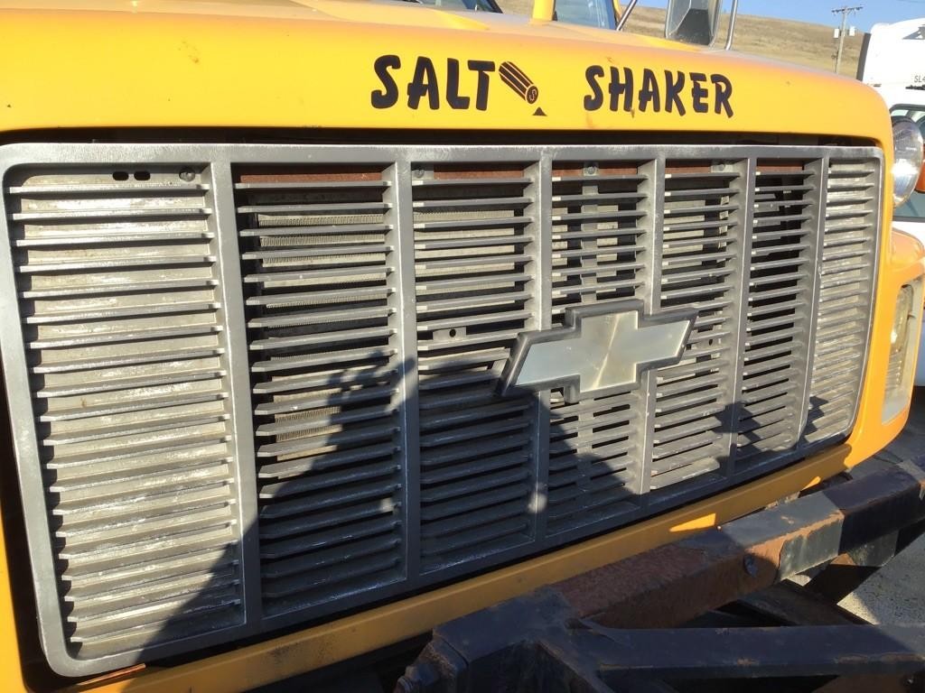 For 1999 CHEVROLET C7500 1990-2002 GRILLE ,  OH