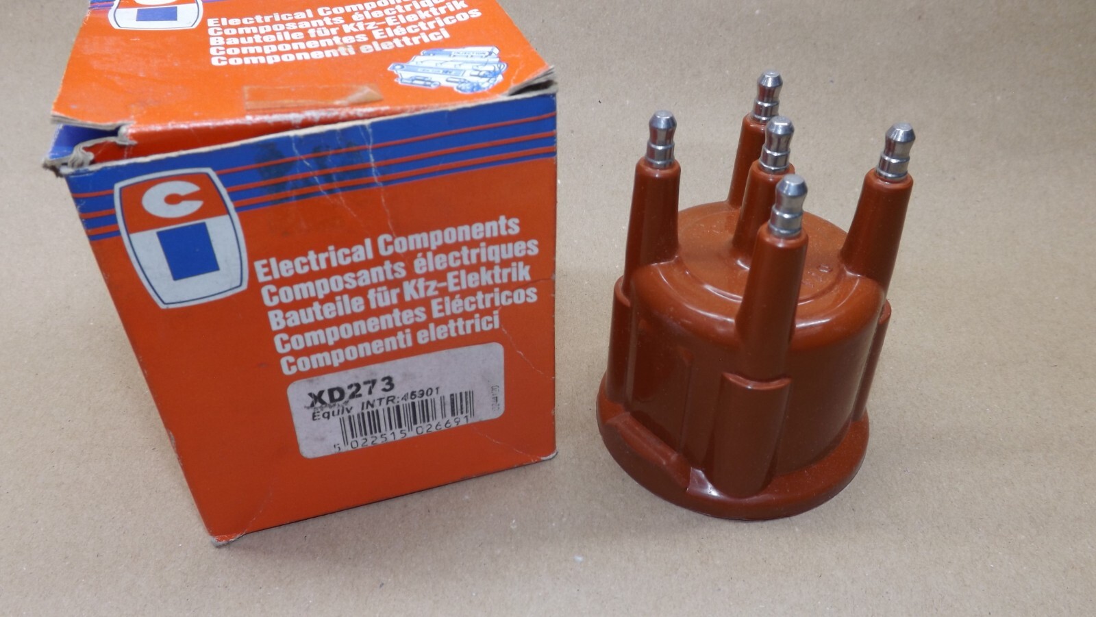 Distributor cap XD273 New old stock.Boxed. Intr.45901