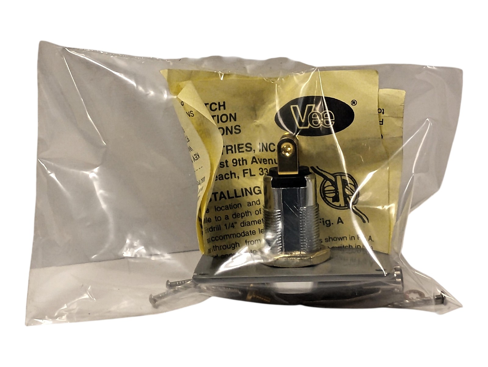 Vee Industries TVP-1 125/250 V AC 4 A Electric Keyed Switch