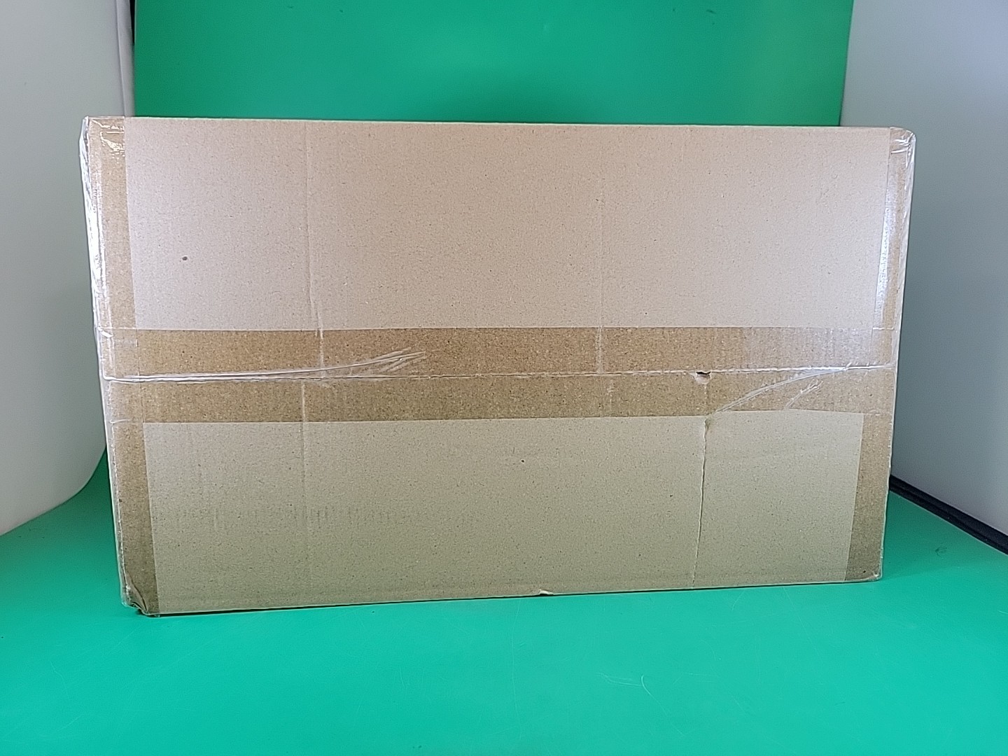 PROCURE PRODUCTS DISPOSABLE UNDERPADS 148 count 23" X 36'' open box 2 missing