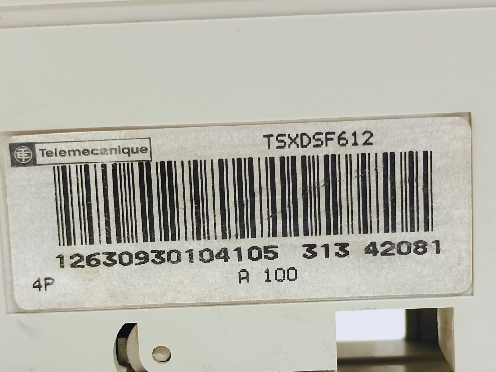 TELEMECANIQUE TSXDSF612 OUTPUT MODULE (FREE SHIPPING)