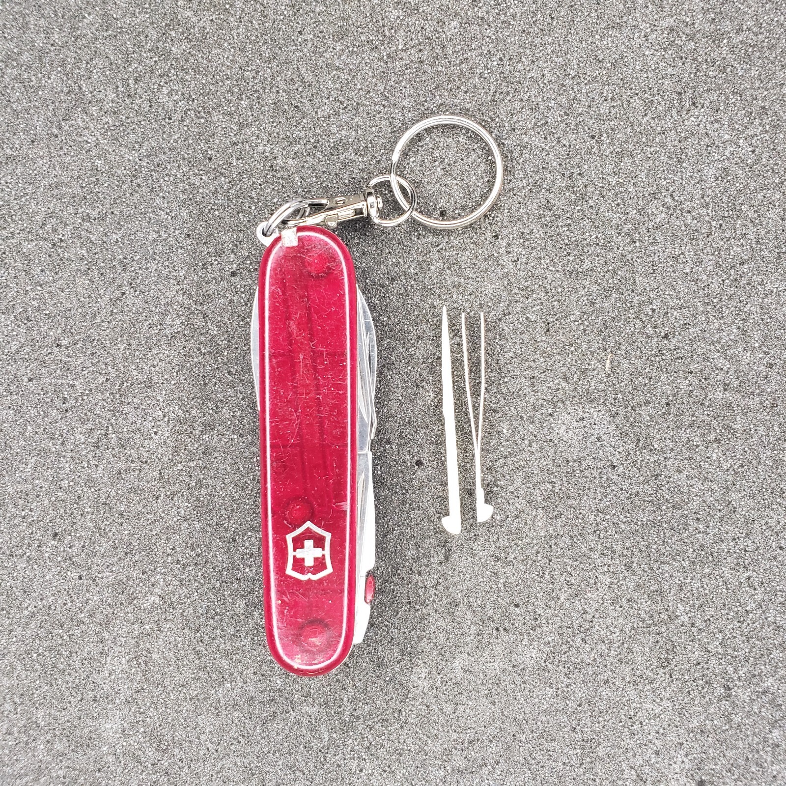Victorinox Swiss Army Ruby Spartan Lite