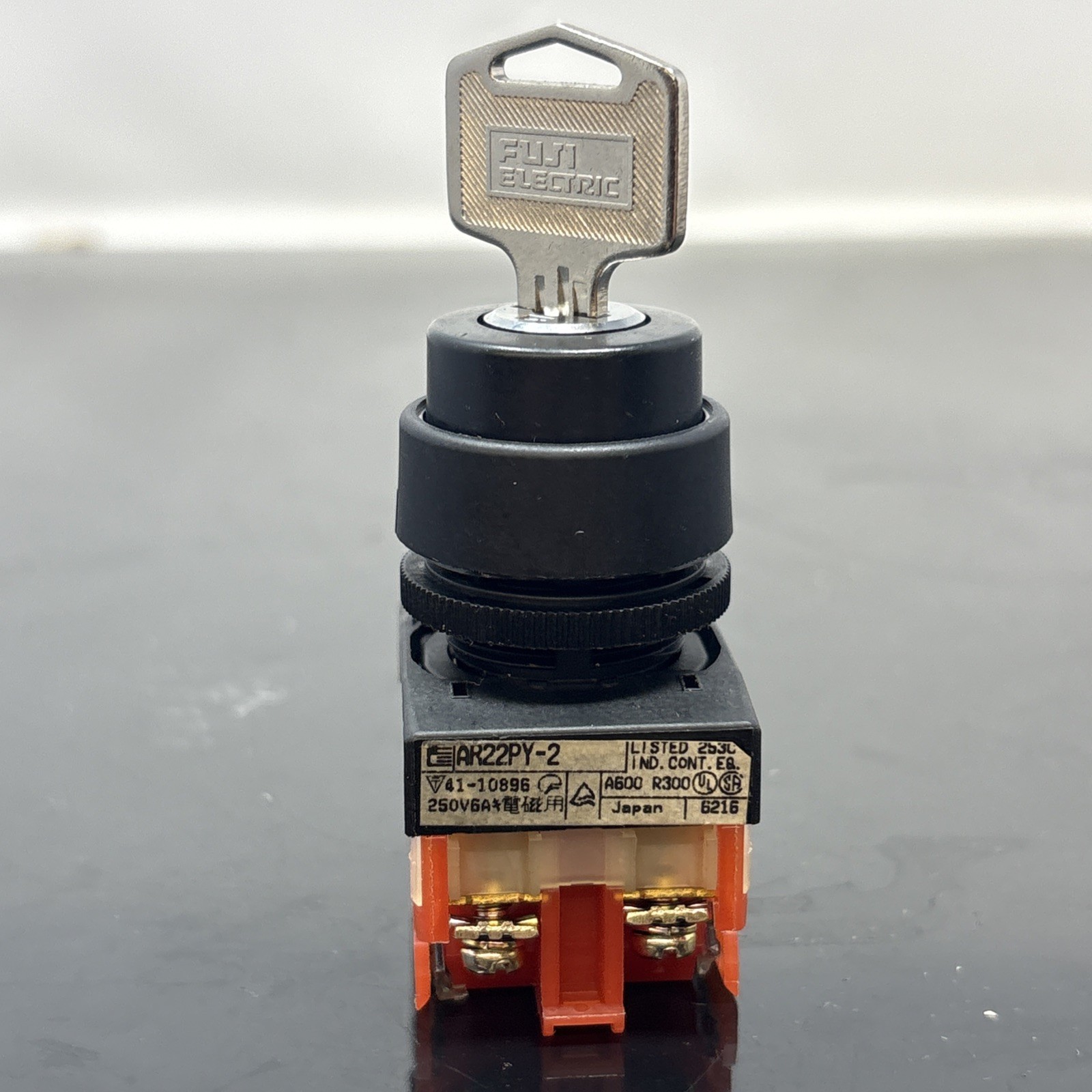 fuji AR22PY-2 switch
