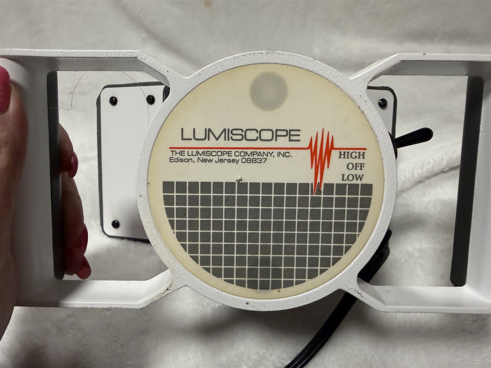 LUMISCOPE ELECTRIC VIBRATING MASSAGER 2-SPEED THERAPEUTIC MUSCLE RELAXER