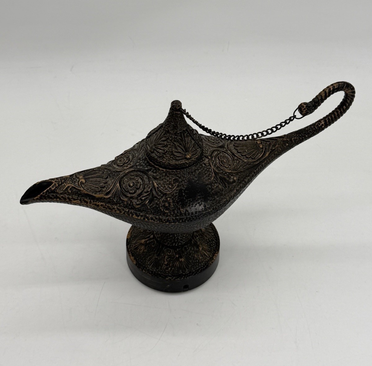 Vintage Gemmy Ind. Genie Lamp Halloween Holiday Animated Lights Speaking RARE