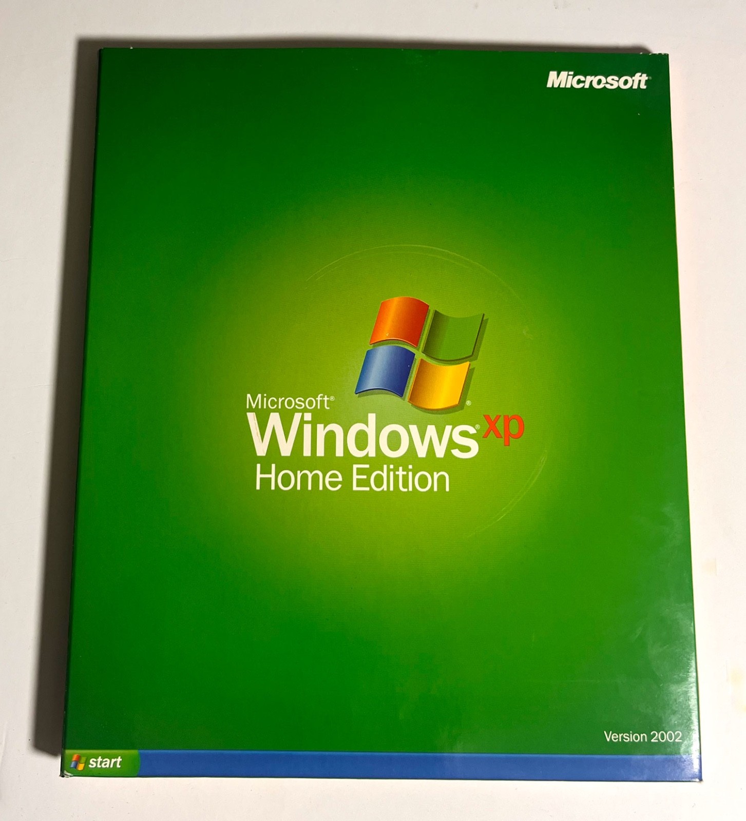 Microsoft Windows XP Home Edition PC Software 2002 CD Manual With Product Key