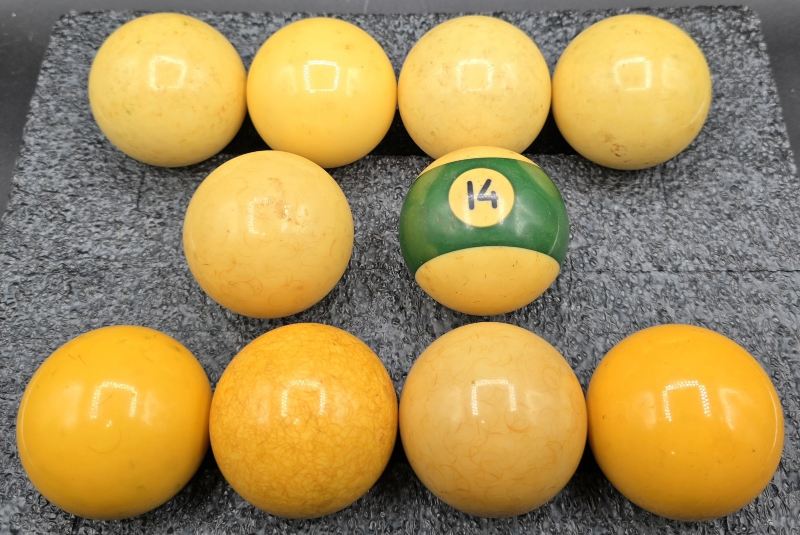 Vintage Set Of 9 Bakelite Aramith Billiard Pocket Pool Cue Balls Estate Find