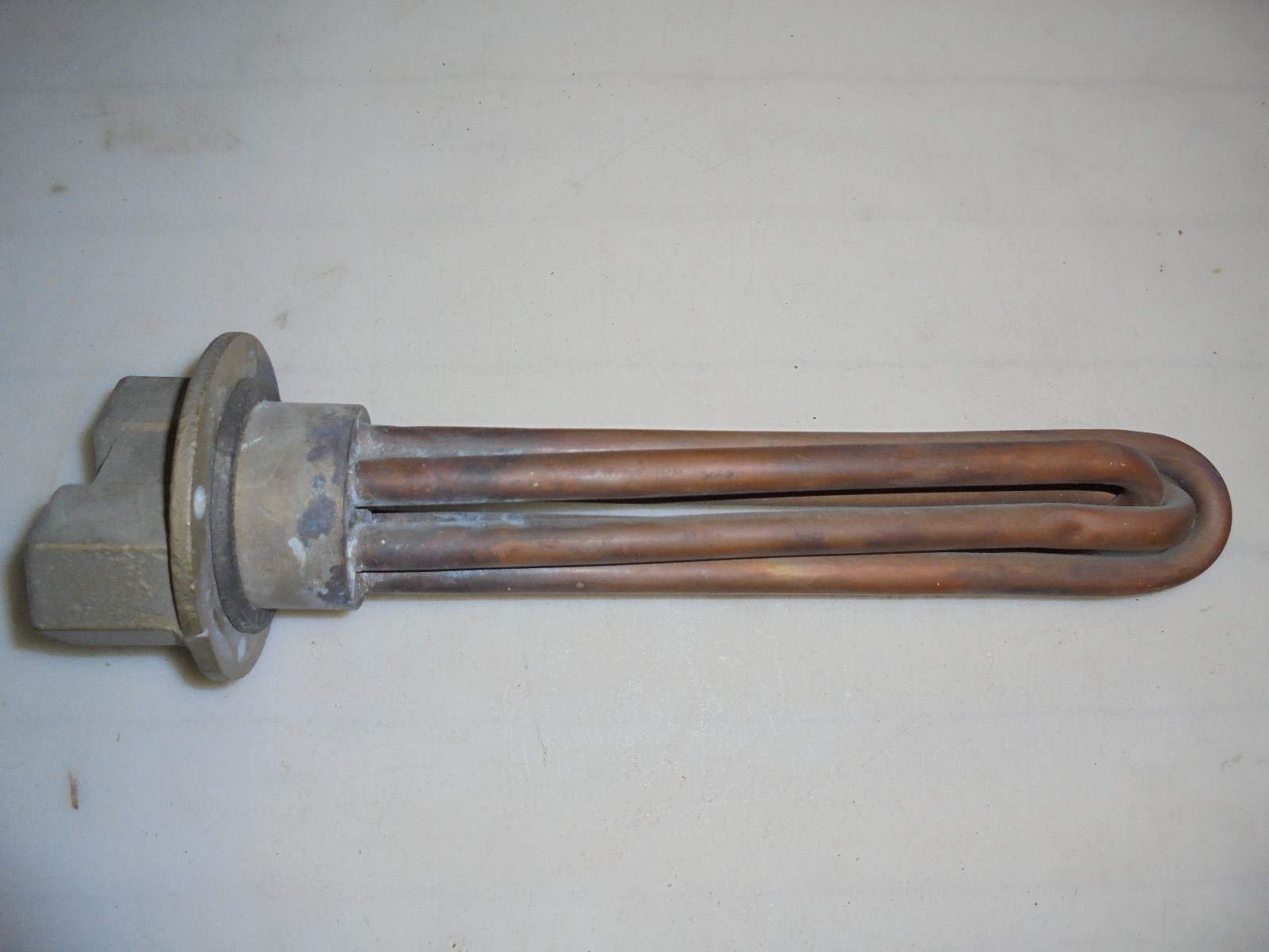COOPER Heat Exchanger Element 2 1/4" DIAM HOLE, 11 3/4" FROM FLANGE L, 3 3/4"OD