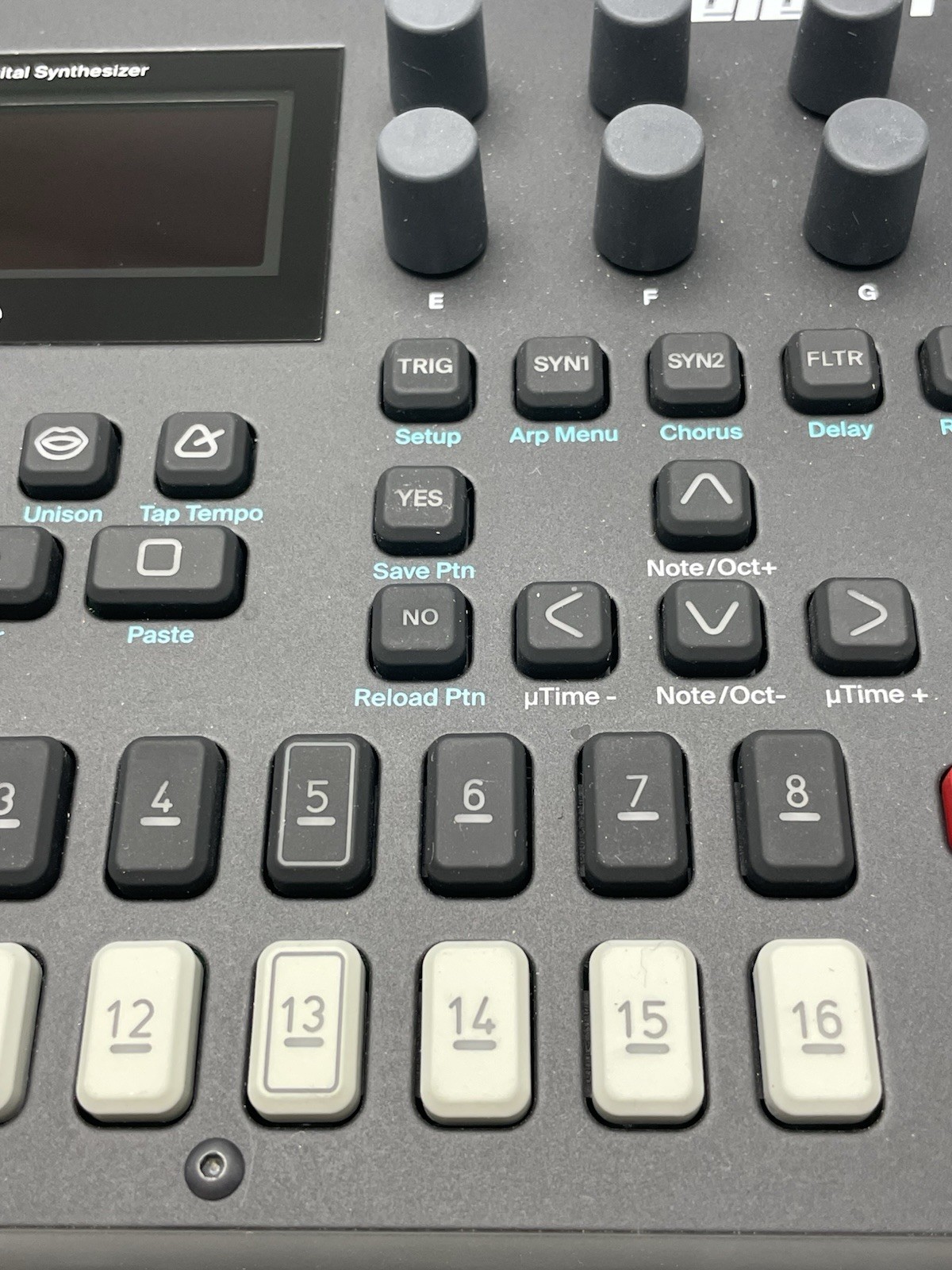 Elektron Digitone 8-voice Polyphonic Digital Synthesizer w/ Sequencer - MINT