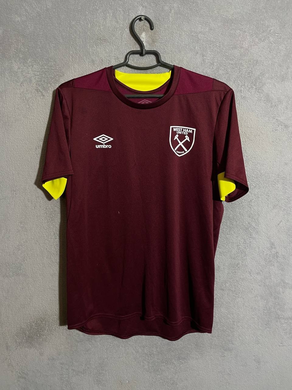 West Ham United Training Jersey Football Soccer Shirt Umbro Men Size M
