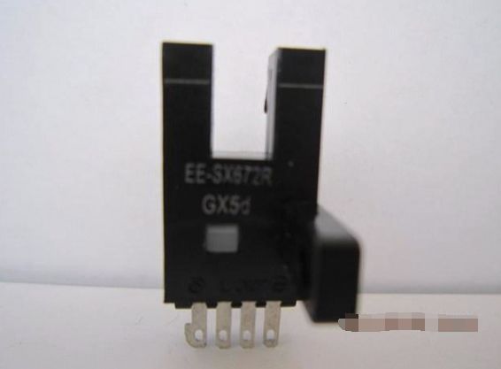EE-SX672R 10pcs New Omron EESX672R Photoelectric Micro Sensor free shipping