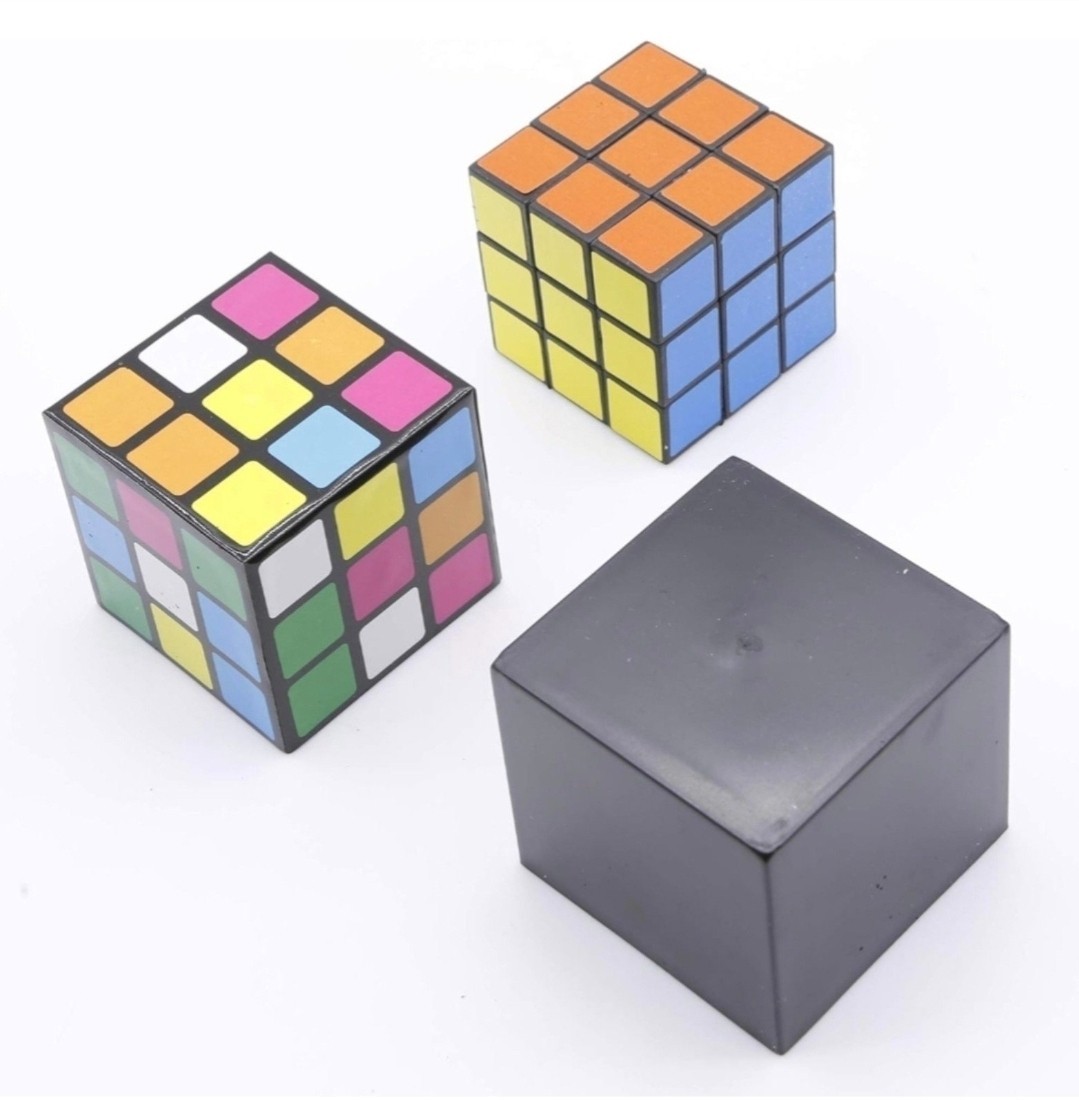 Instant Solve Magic Trick w/ Black Box – Color Changing Sides in a Flash
