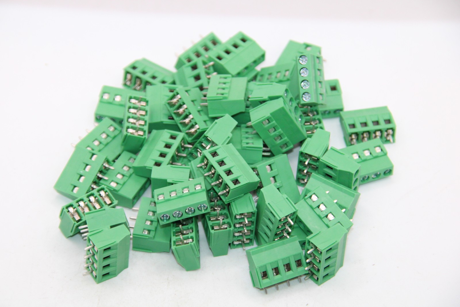 PHOENIX CONTACT MKDSN 2.5/4-5.08 1888700 PCB Terminal Pack of 50