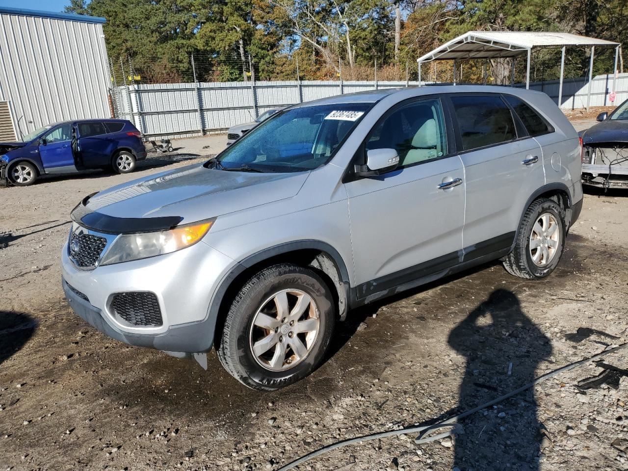 SORENTO   2011 Glove Box 4900166