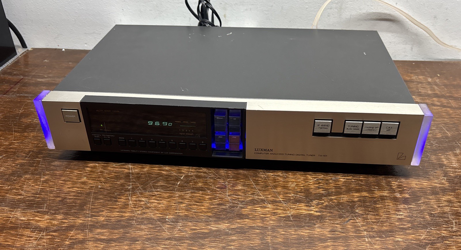 Luxman TX-101 Computer Analyzed Tuning Digital Tuner - Custom Blue LED Upgrade