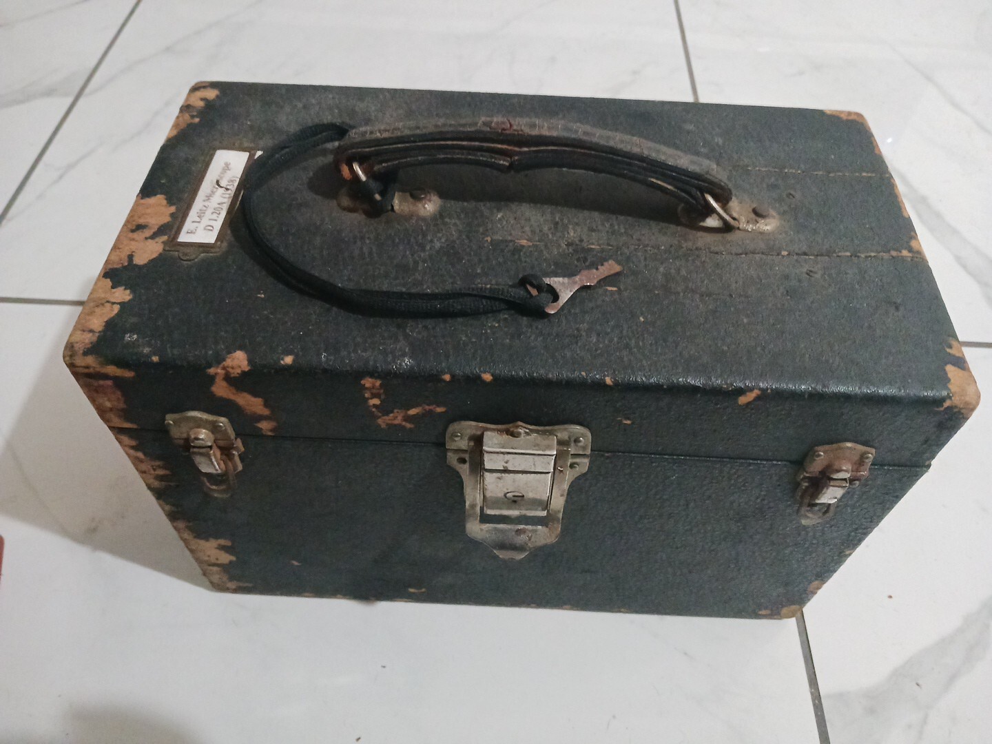 Vintage 1938 E. Leith Microscope Complete