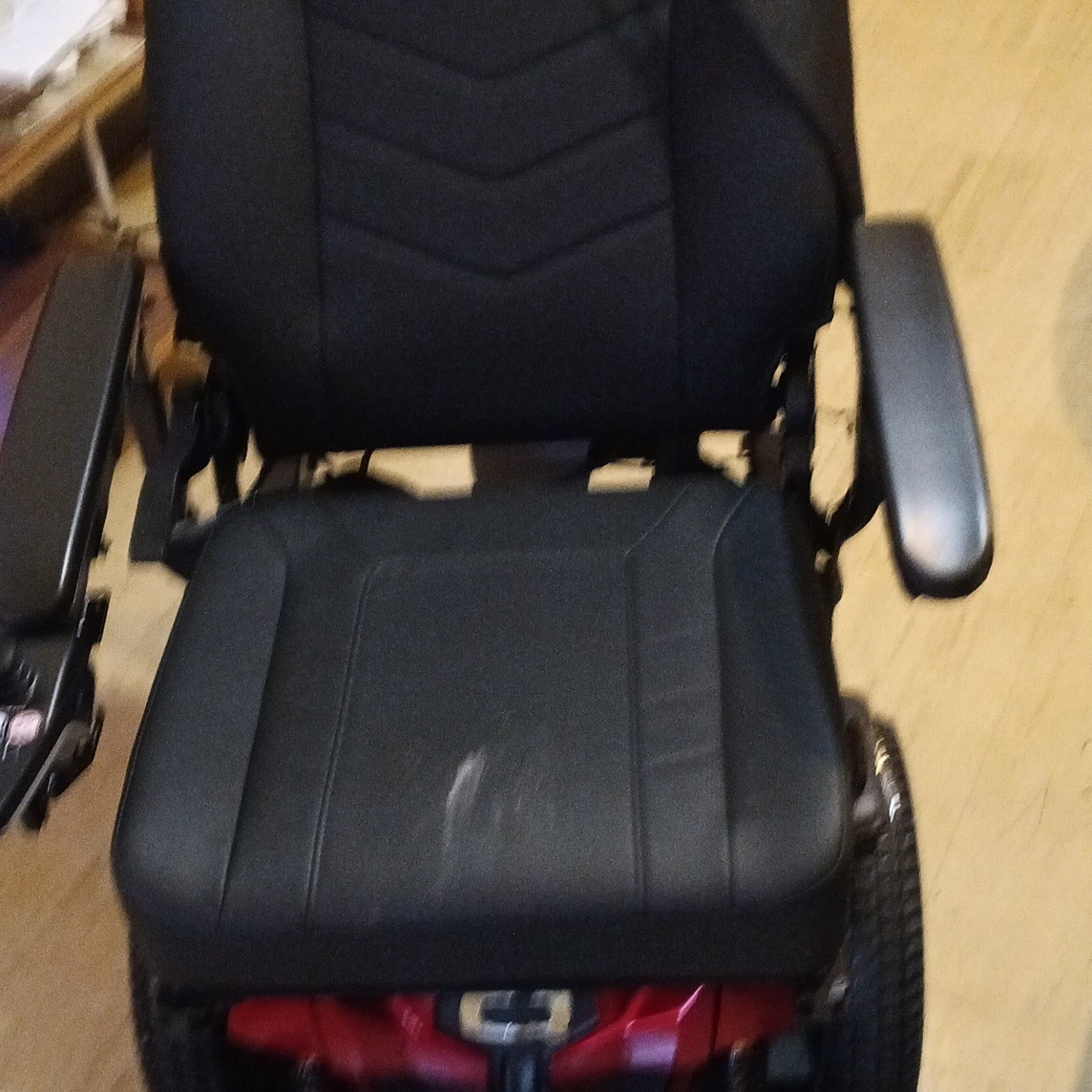 Pride Mobility Jazzy Select Electric/Battery Powerchair Red/Black Seat