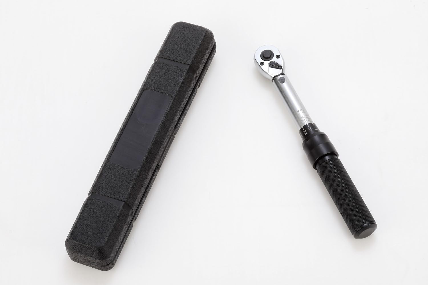 1/4 Inch Drive DualDirection Click Torque Wrench 17.7221.1 ftlb 225 Nm