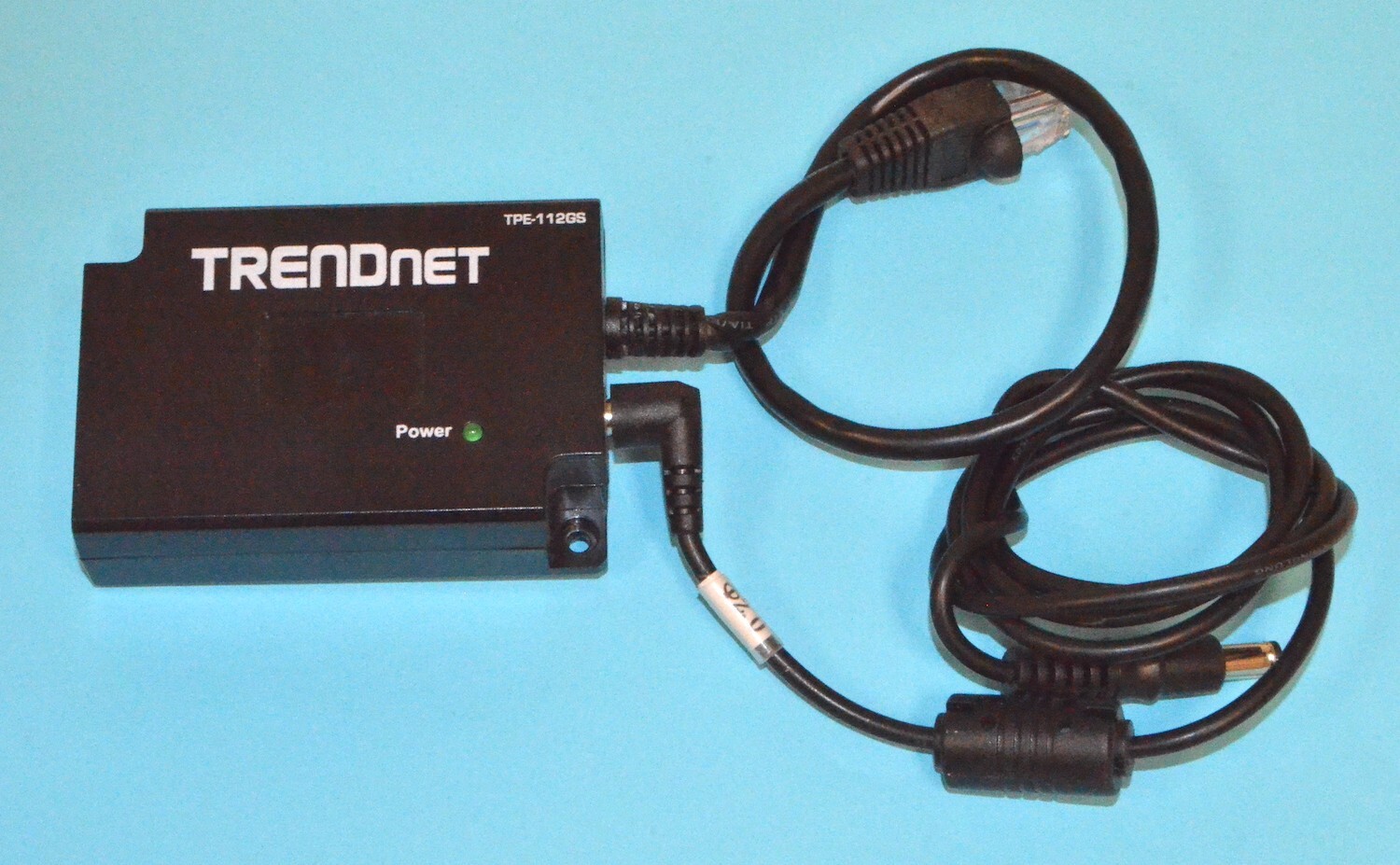 TRENDnet TPE-112GS, V 1.4R Gigabit Power over Ethernet (PoE) Splitter *Used*