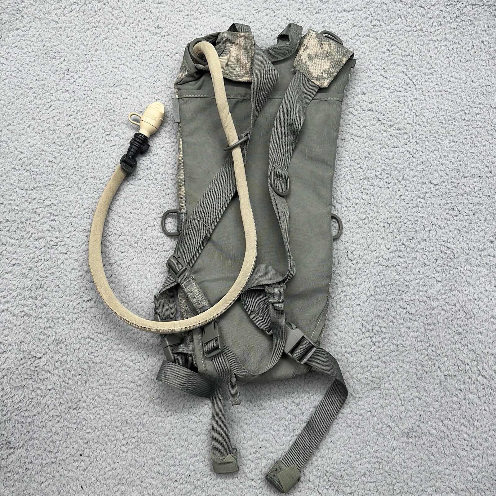 CamelBak Maximum Gear Army Camo ThermoBak Hydration System w/ 100oz 3.0L Bladder