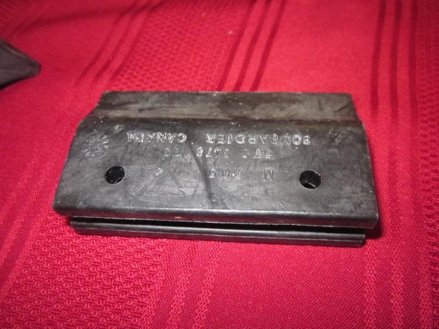 ski-doo snowmobile rubber stopper new 570047800